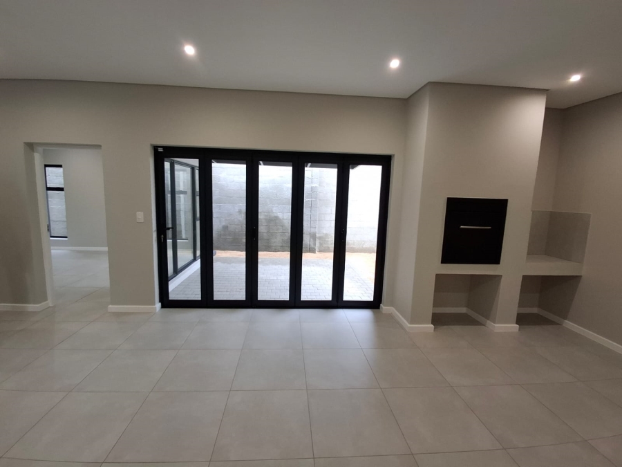 To Let 3 Bedroom Property for Rent in Haasendal Western Cape